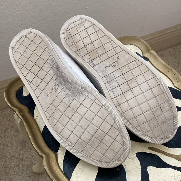 J. Crew Leather Sneakers with Black Laces to set off the Leopard Accents - Picture 6 of 6